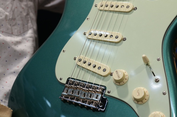 Fender Custom Shop 1960 Stratocaster N.O.S.｜製品動画【デジマート
